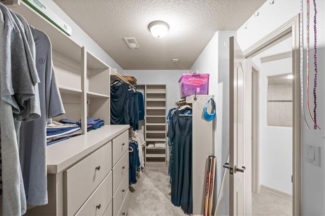 9914 Woodstock Street, Lenexa, KS 66220