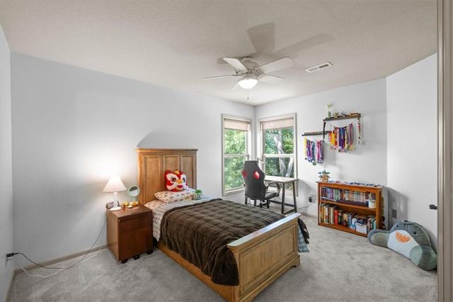 9914 Woodstock Street, Lenexa, KS 66220