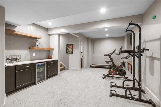 9914 Woodstock Street, Lenexa, KS 66220