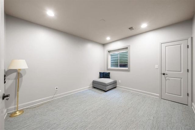 9914 Woodstock Street, Lenexa, KS 66220