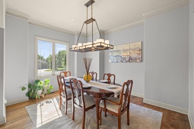 9914 Woodstock Street, Lenexa, KS 66220