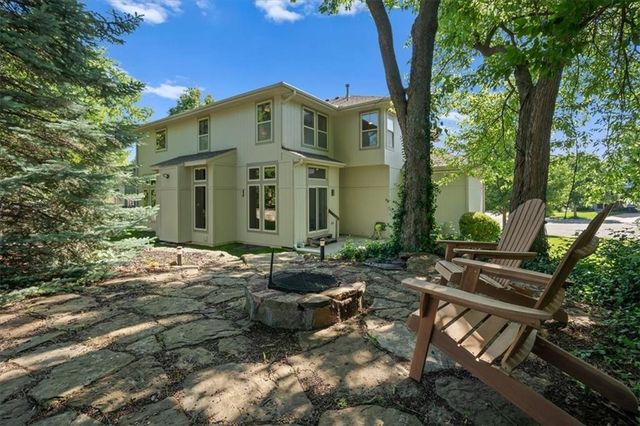 9914 Woodstock Street, Lenexa, KS 66220