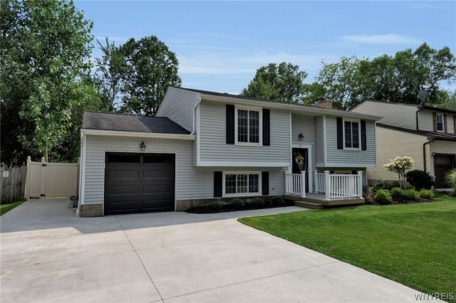 56 Greengage Circle, Amherst, NY 14051