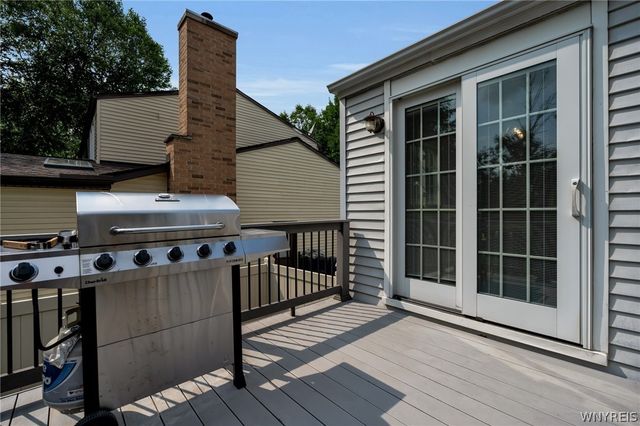 56 Greengage Circle, Amherst, NY 14051
