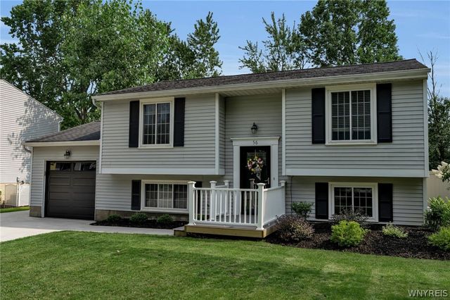 56 Greengage Circle, Amherst, NY 14051