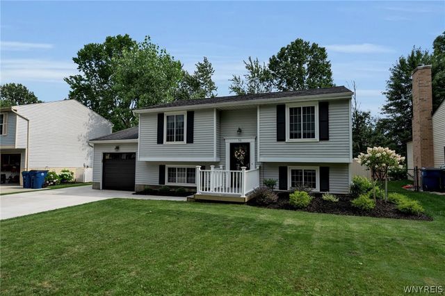 56 Greengage Circle, Amherst, NY 14051