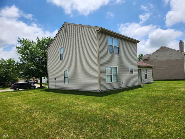 6201 Arrowhead Drive, Anderson, IN 46013