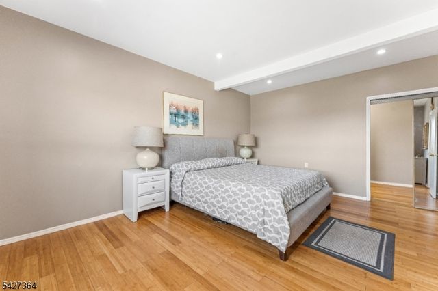 15 Putnam Pl, Clifton City, NJ 07011