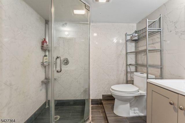 15 Putnam Pl, Clifton City, NJ 07011