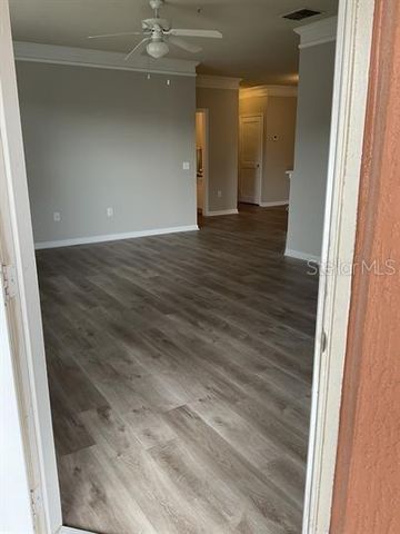 8813 VILLA VIEW CIRCLE 204, Orlando, FL 32821