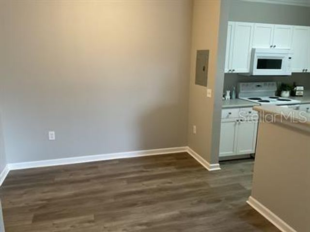 8813 VILLA VIEW CIRCLE 204, Orlando, FL 32821