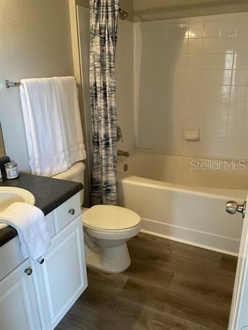 8813 VILLA VIEW CIRCLE 204, Orlando, FL 32821