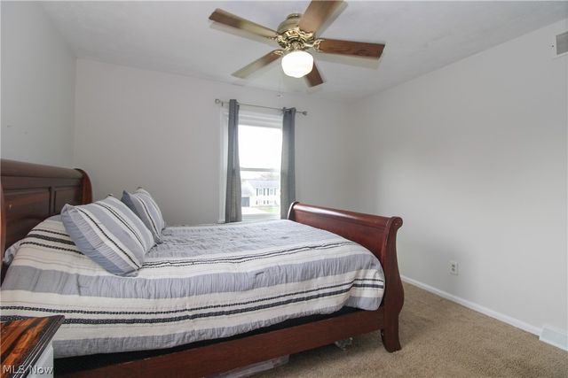 1913 Cloverbrook Drive, Mineral Ridge, OH 44440