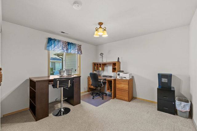 9604 W 72nd Ave, Cheney, WA 99004