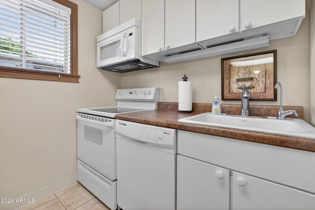 6125 E INDIAN SCHOOL Road 153, Scottsdale, AZ 85251