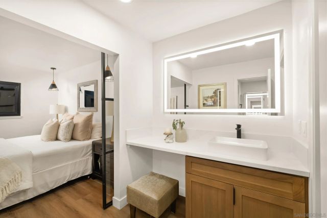 4703 Helix Glen Dr, La Mesa, CA 91941