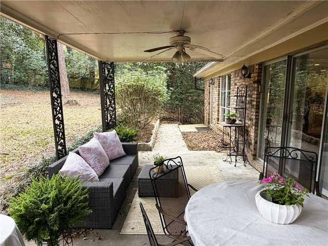 559 Brawood Drive, Mobile, AL 36608