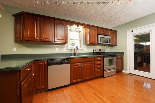 101 Pinehurst Drive, Tornado, WV 25202
