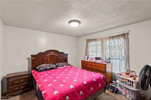 56065 National Road, Bridgeport, OH 43912