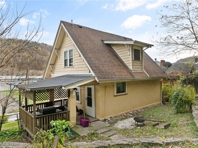 56065 National Road, Bridgeport, OH 43912