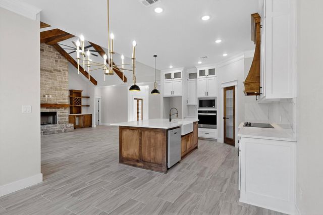 1161 Gonzollas Road, Springtown, TX 76082