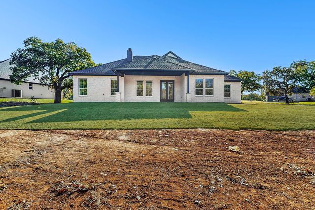 1161 Gonzollas Road, Springtown, TX 76082