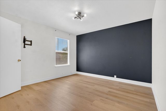 9108 Tumbleweed Drive, Cross Roads, TX 76227