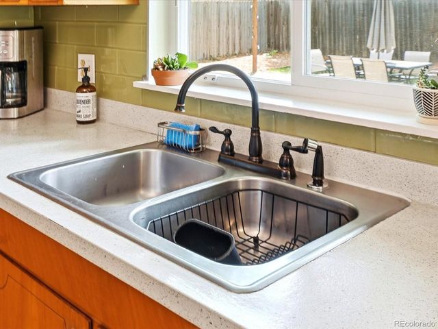 1713 Cameo Ave, Loveland, CO 80538