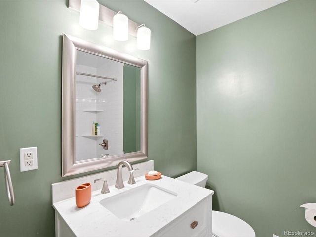 1713 Cameo Ave, Loveland, CO 80538