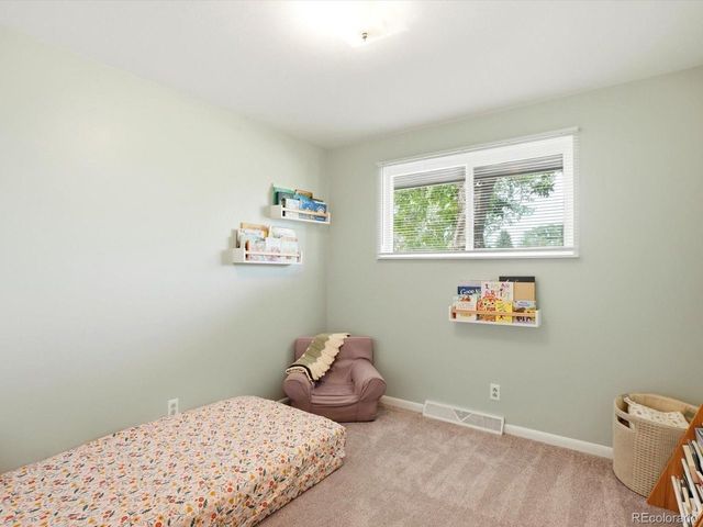 1713 Cameo Ave, Loveland, CO 80538