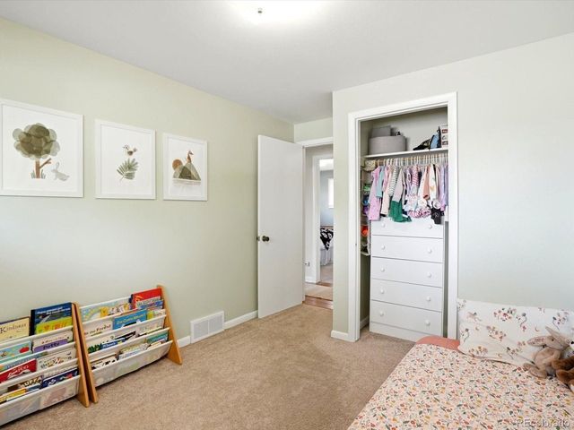 1713 Cameo Ave, Loveland, CO 80538