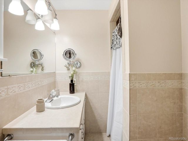1713 Cameo Ave, Loveland, CO 80538