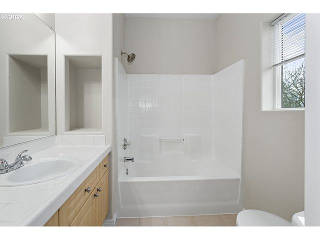 19903 Sw POPLARWOOD Pl 10, Tualatin, OR 97062