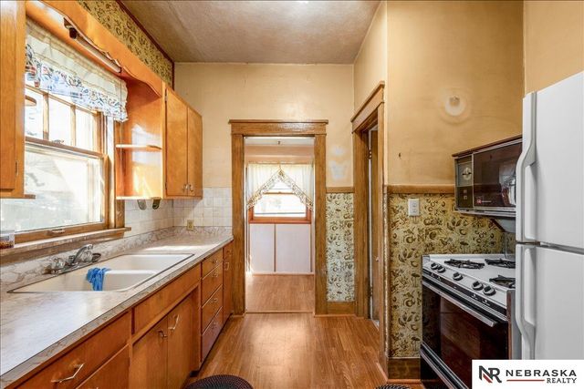 2509 S 13th Street, Lincoln, NE 68502
