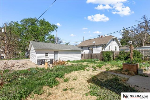 2509 S 13th Street, Lincoln, NE 68502