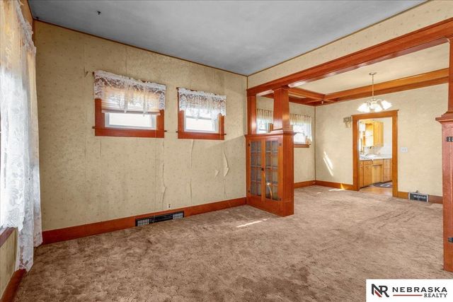 2509 S 13th Street, Lincoln, NE 68502
