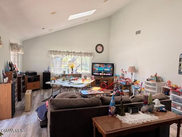 1330 Norman Avenue, Thousand Oaks, CA 91360