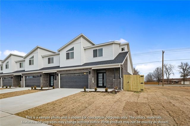 461 Onyx Avenue, Centerton, AR 72719