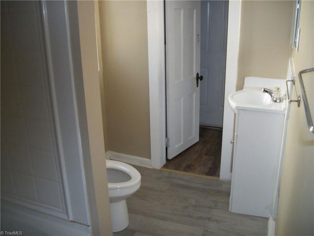 605-A & 605-B grove Street, Eden, NC 27288