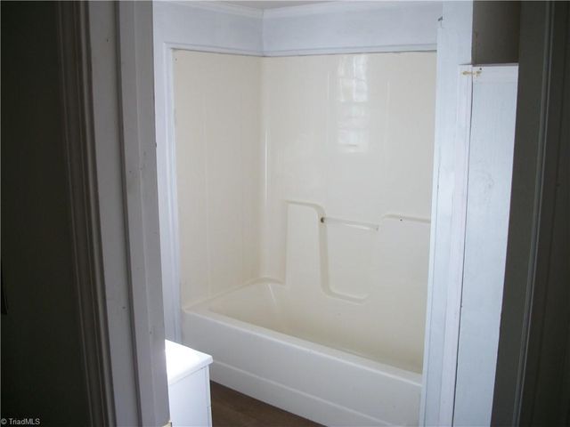 605-A & 605-B grove Street, Eden, NC 27288