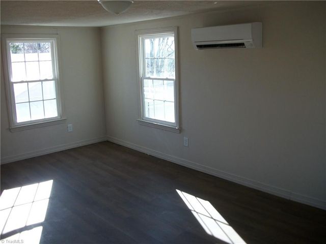 605-A & 605-B grove Street, Eden, NC 27288