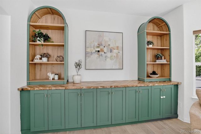 2901 S Tower Way, Aurora, CO 80013