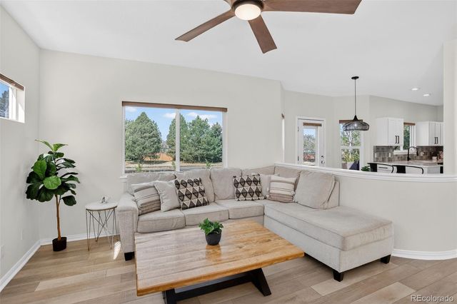 2901 S Tower Way, Aurora, CO 80013