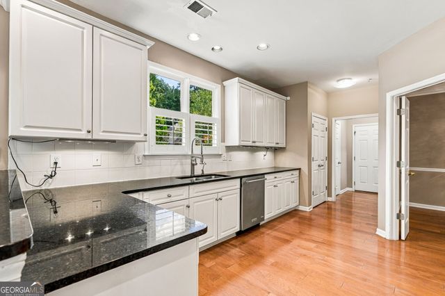1749 Glen Echo Way, Marietta, GA 30062