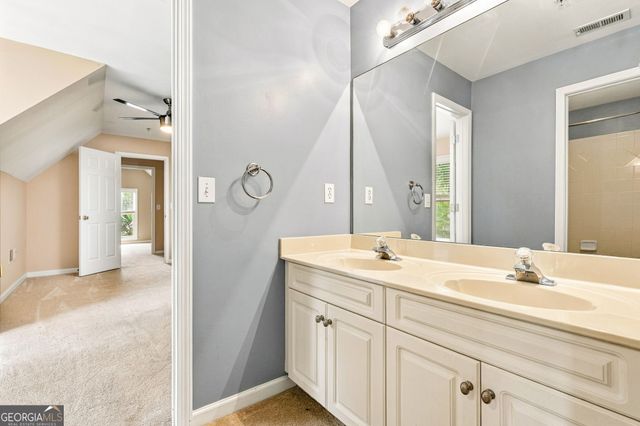 1749 Glen Echo Way, Marietta, GA 30062