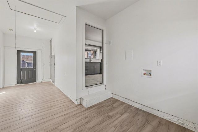 402 Yukon Avenue, Yukon, OK 73099