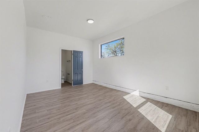 402 Yukon Avenue, Yukon, OK 73099