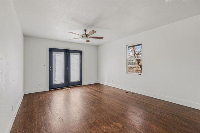 402 Yukon Avenue, Yukon, OK 73099