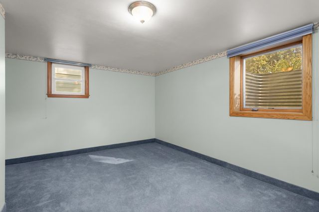 3829 Oak Street N, Brooklyn Center, MN 55429
