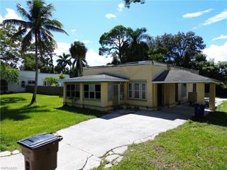 312 Royal Palm Park RD, Fort Myers, FL 33905